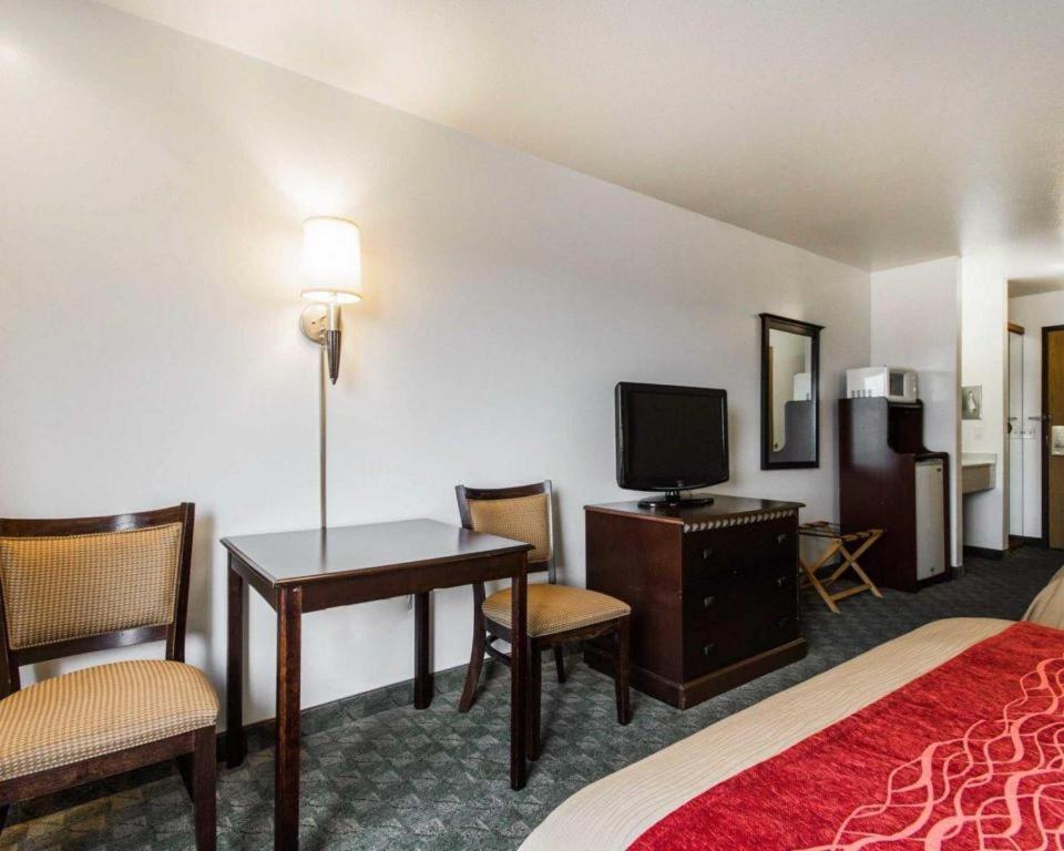 Quality Inn Edgerton Zewnętrze zdjęcie